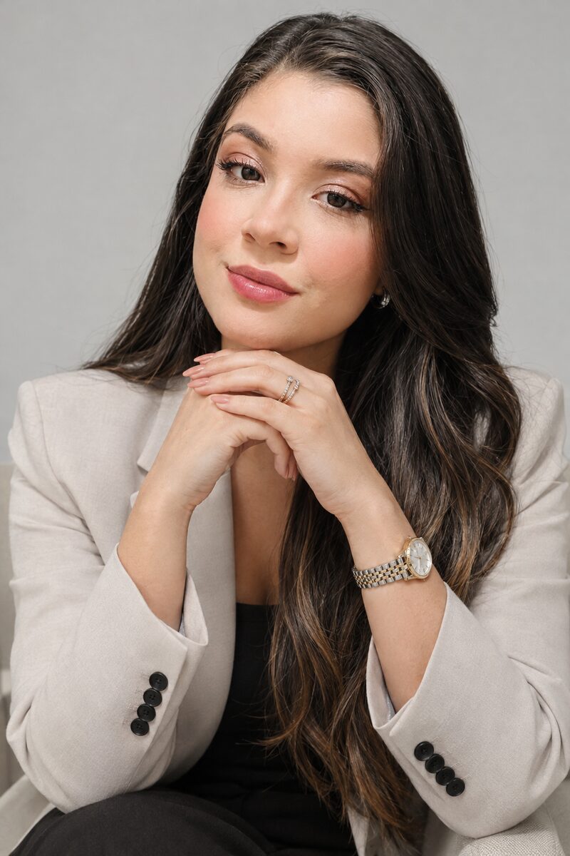 Dra. Amanda Alvares Rodrigues
